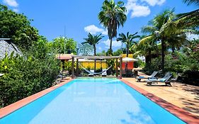 The Pickled Onion Hotel & Restaurant Uxmal